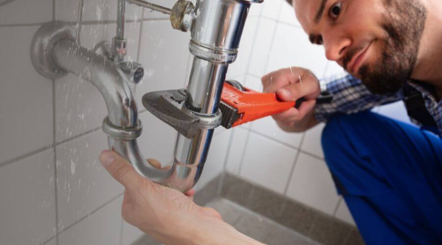 Professional emergency plumbing in Onida, SD